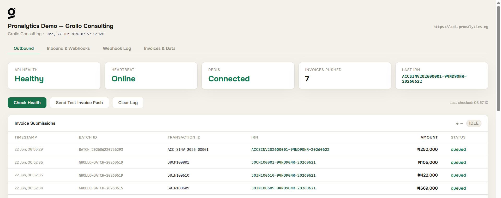 Outbound tab: API health and service status, invoices-pushed counter, last IRN, and the live invoice-submissions table
